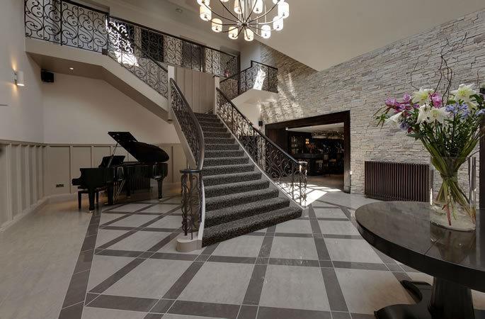 Dumfries Arms Hotel Къмнок Екстериор снимка