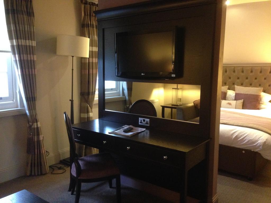 Dumfries Arms Hotel Къмнок Стая снимка